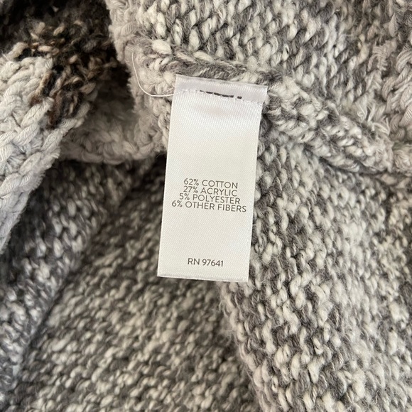 J Jill Geometric Pattern Sweater - Gray and Black - Picture 7 of 8